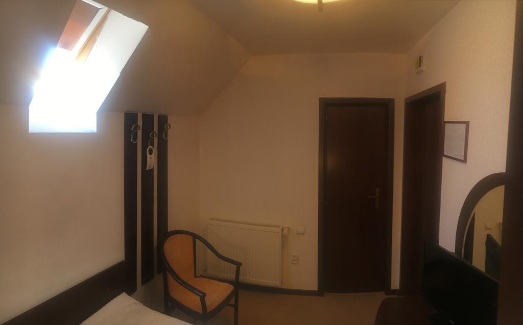 Rubin Hotel Сибиу Стая снимка